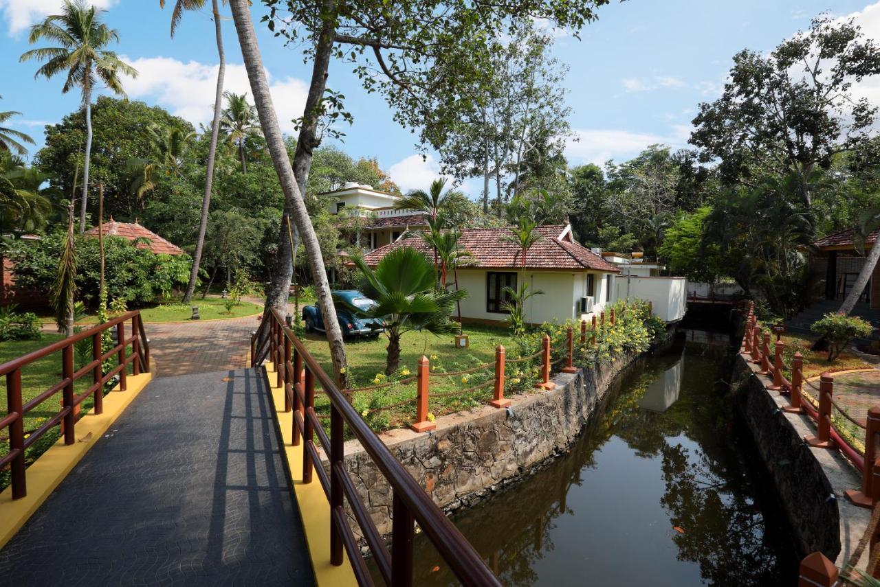 The World Backwaters, Alleppey Kumarakom Eksteriør bilde