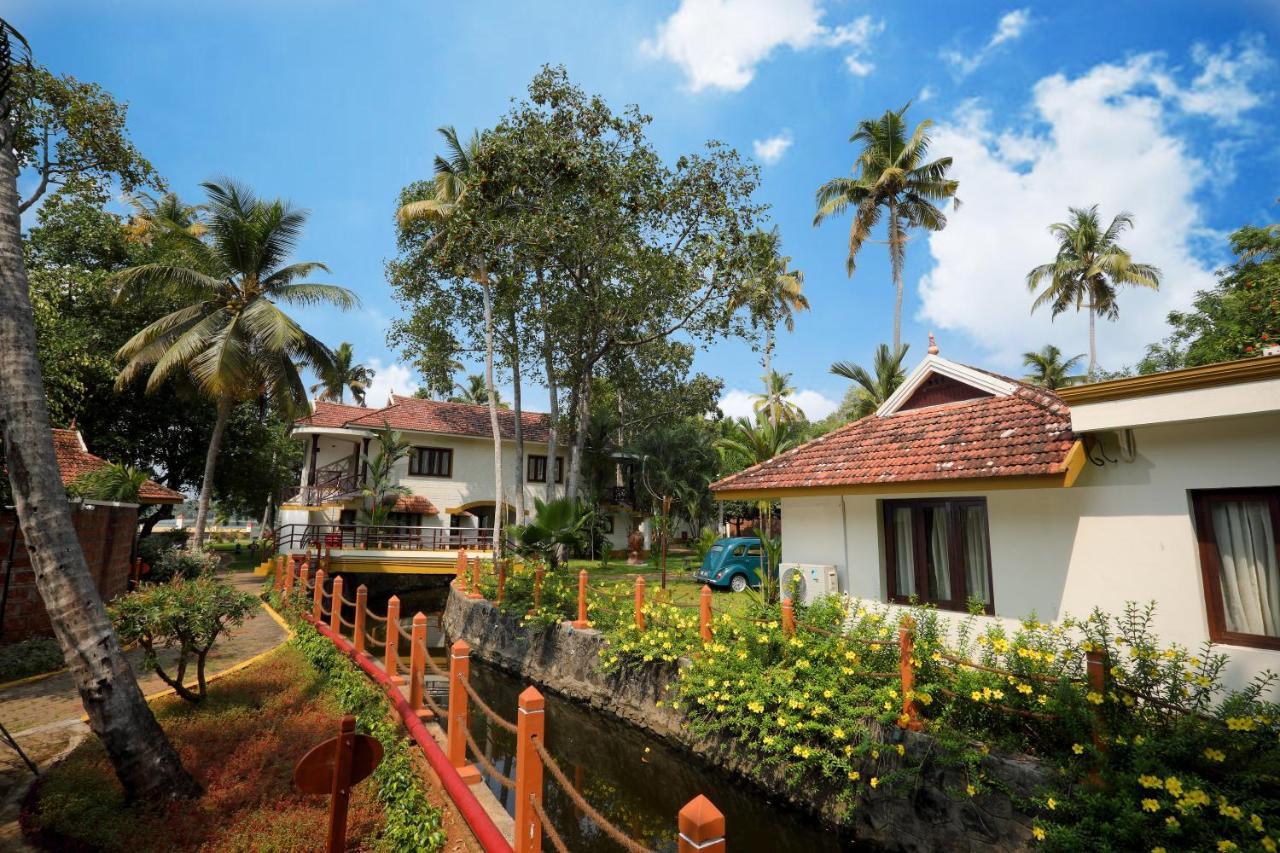 The World Backwaters, Alleppey Kumarakom Eksteriør bilde