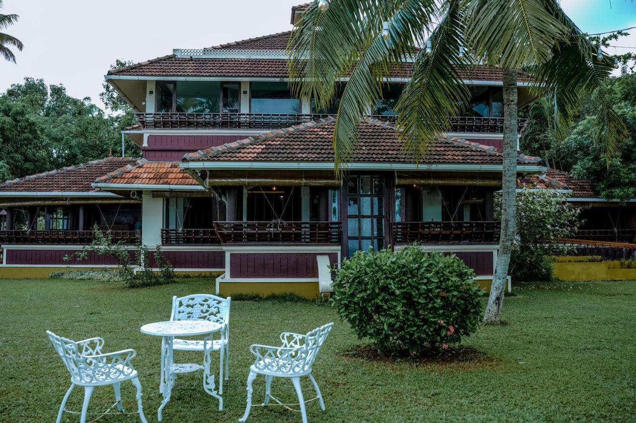 The World Backwaters, Alleppey Kumarakom Eksteriør bilde
