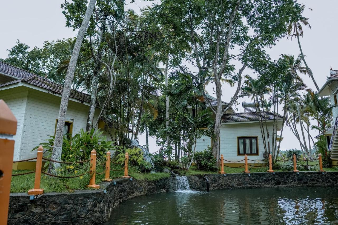 The World Backwaters, Alleppey Kumarakom Eksteriør bilde